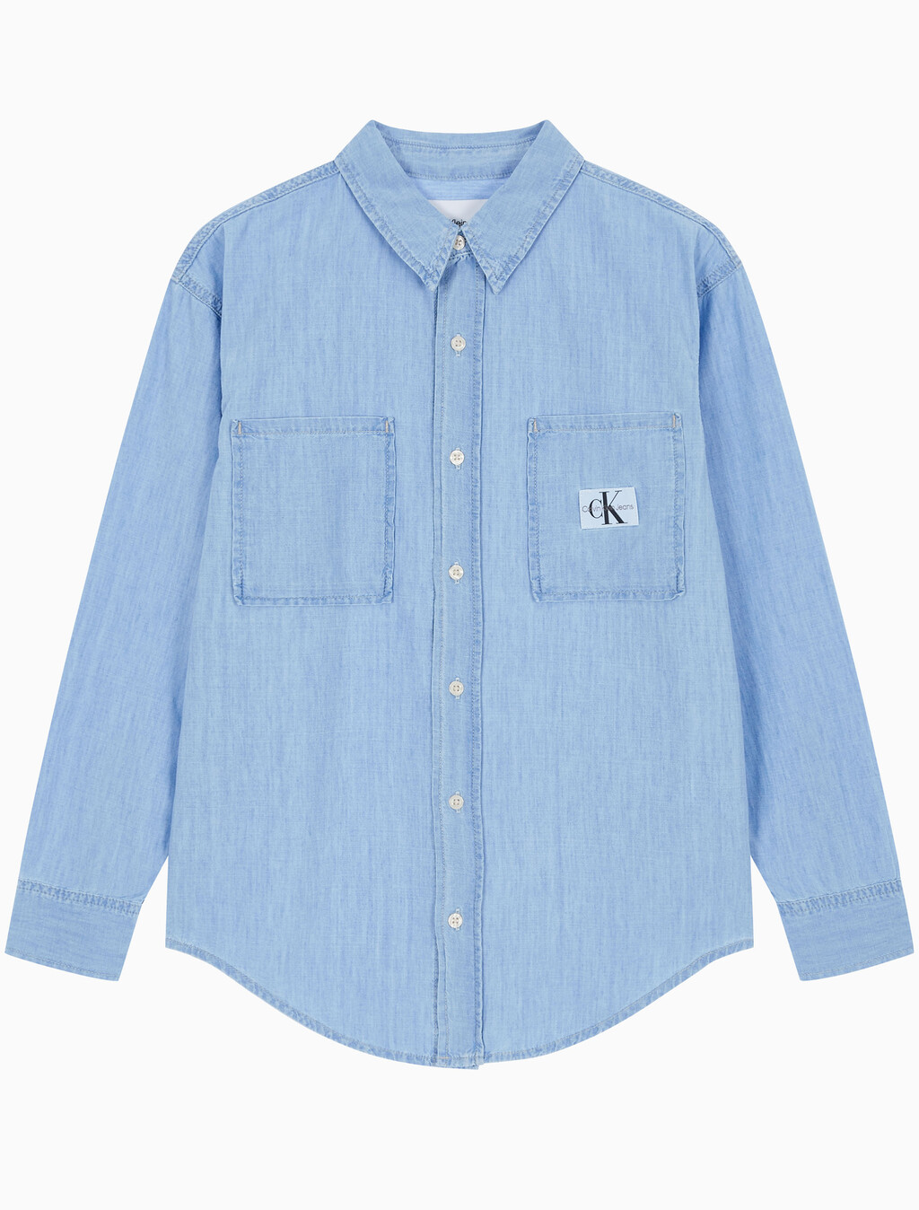 Buy 여성 오버사이즈 긴팔 데님 셔츠 in color CHALKY BLUE