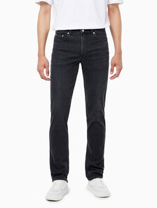 Buy 남성 바디핏 블랙 37.5 기능성 데님 in color WASHED BLACK LOGO LACE