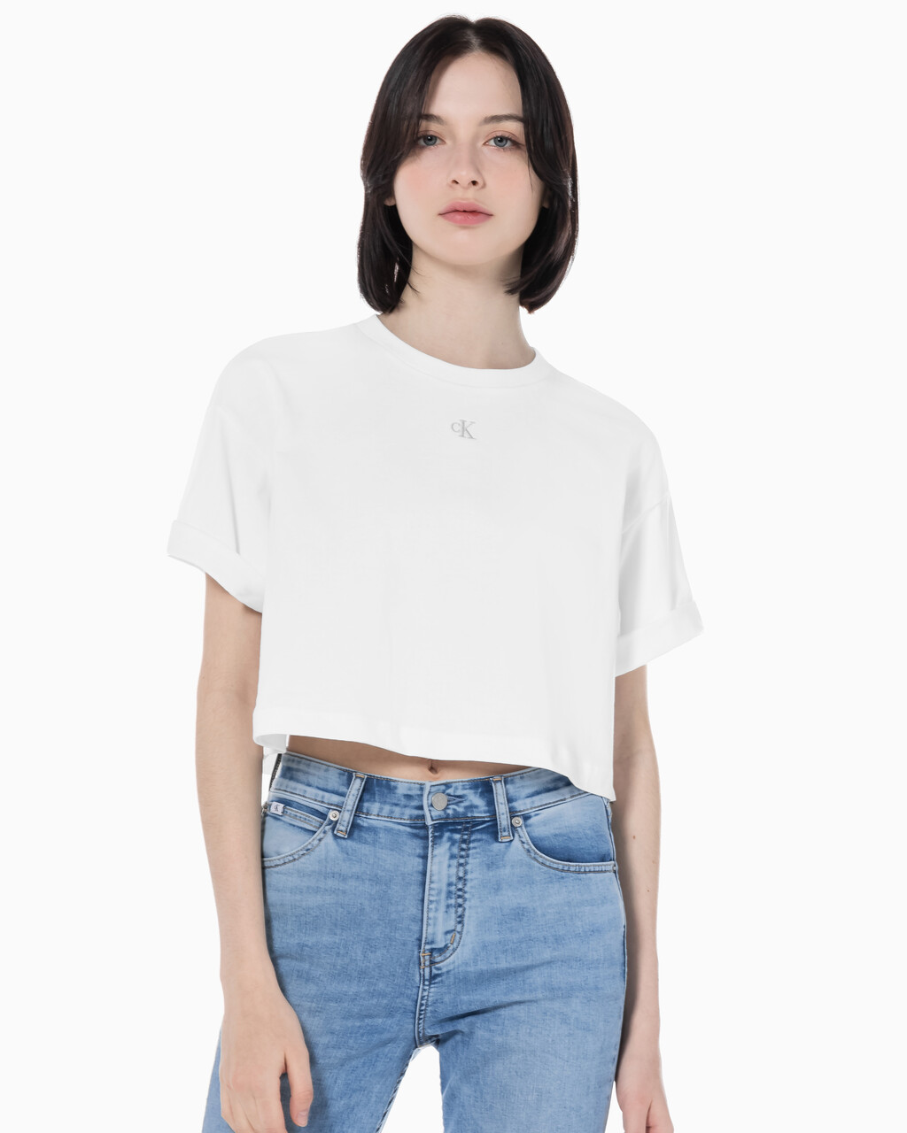 Buy 여성 그래픽 크롭 반팔 티셔츠 in color BRIGHT WHITE