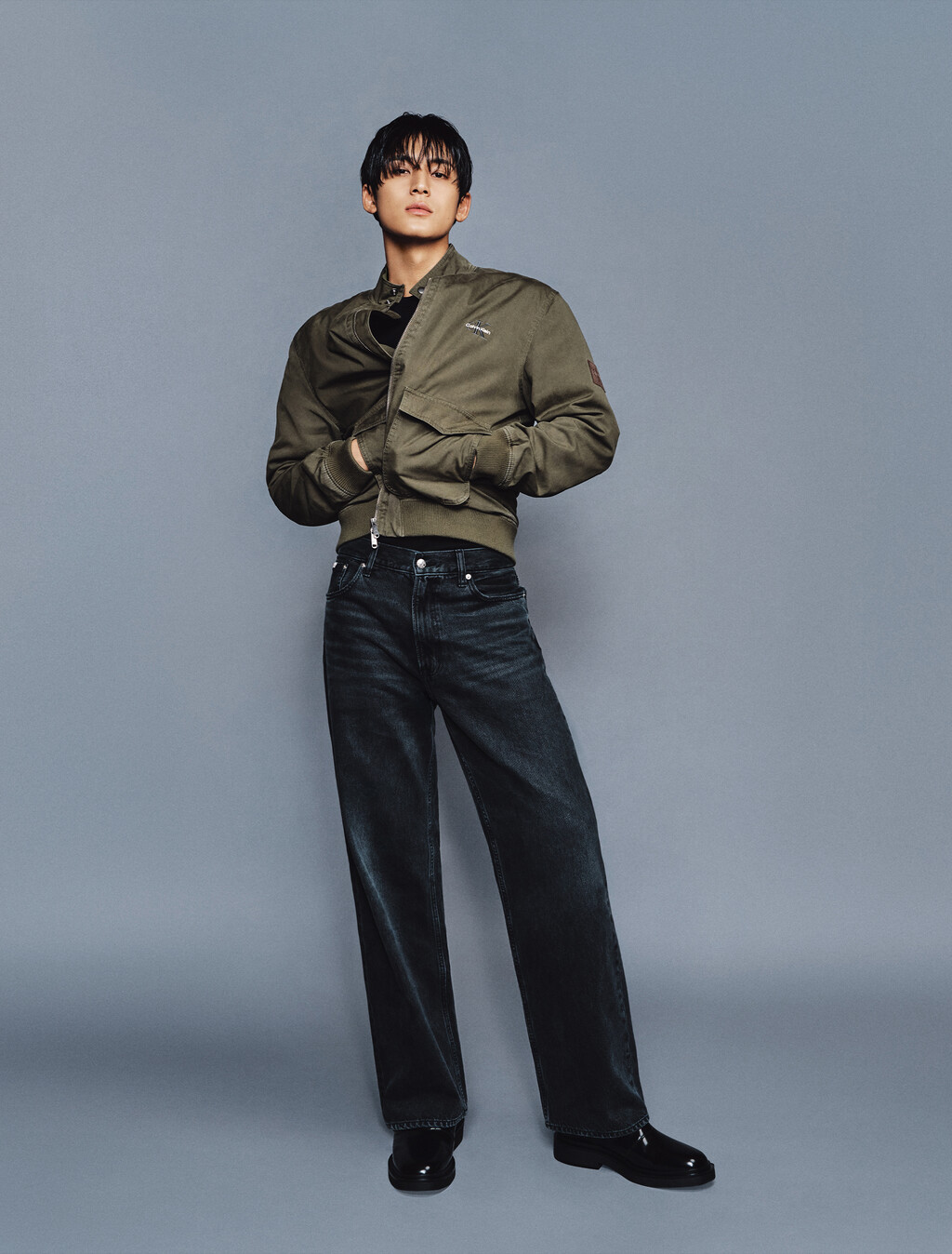 Buy 남성 배기 미드나잇 에메랄드 데님 in color Black