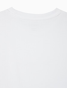 Buy 여성 리퀴드 CK 크롭 반팔 티셔츠 in color BRILLIANT WHITE