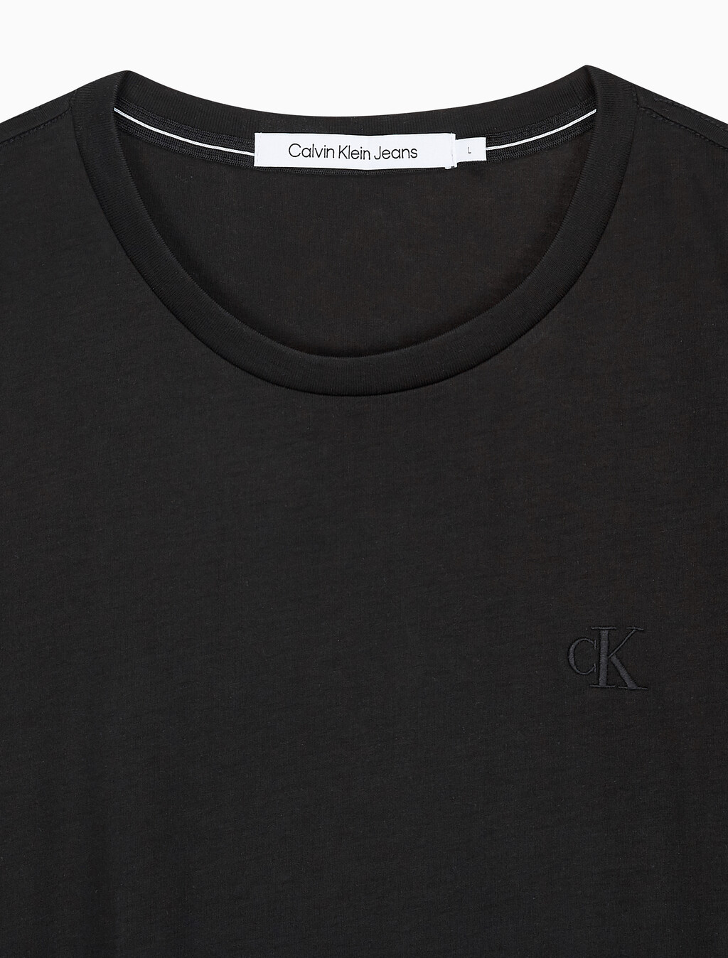 Buy 남성 레귤러핏 솔리드 CK 로고 반팔 티셔츠 in color CK BLACK