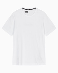 Buy 남성 레귤러 핏 에센셜 로고 반팔 티셔츠 in color BRIGHT WHITE