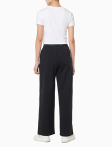 Buy 여성 웨이스트 밴드 로고 트라우저 in color BLACK