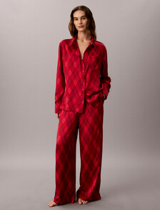 Buy 여성 새틴 쉬인 AOP 팬츠 in color ARGYLE 25+ESTABLISHED RED WHITE