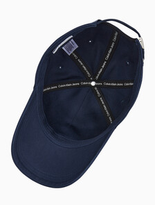 Buy 남녀공용 CKJ 모노그램 엠브로이더리 캡 in color TWILIGHT NAVY