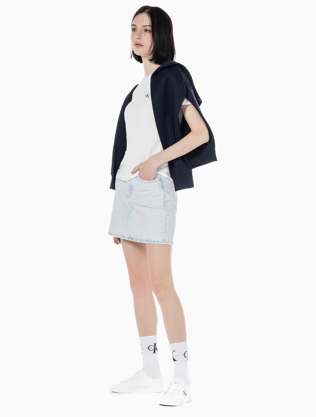 Buy 여성 하이라이즈 미니 데님 스커트 in color CHALKY BLUE