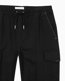 Buy 남성 워시드 카고 팬츠 in color CK BLACK