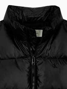 Buy 남녀공용 스탠드 카라 글로시 다운 푸퍼 자켓 in color CK BLACK