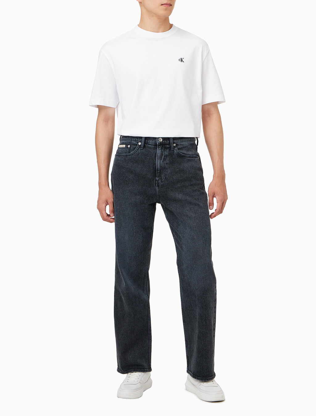 Buy 남성 와이드핏 다크블루 네이비 데님 in color BLUE BLACK HANGER LOOP