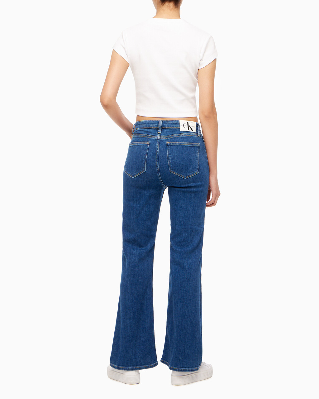 Buy 여성 플레어 핏  미드블루  데님 in color MID BLUE BACK EMBRO