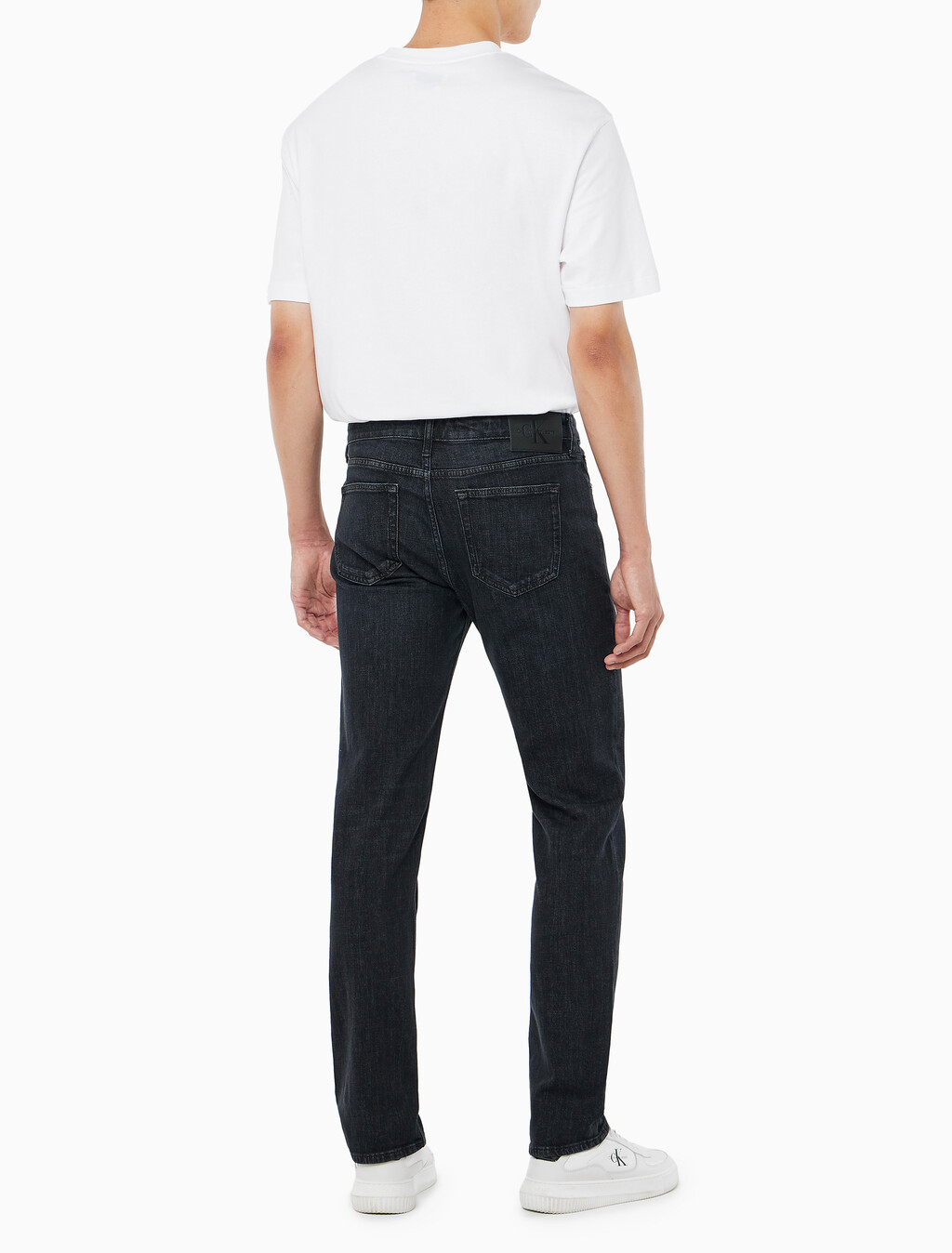 Buy 남성 바디핏 블랙 이탈리안 데님 in color WASHED BLACK LOGO LACE