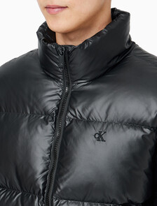 Buy 남녀공용 스탠드 카라 글로시 다운 푸퍼 자켓 in color CK BLACK