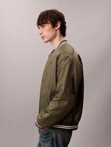 Buy 남성 티핑 디테일 히어로 패딩 보머 in color DUSTY OLIVE