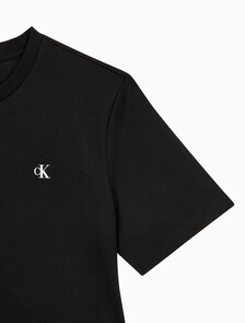 Buy 여성 그래픽 반팔 티셔츠 in color CK BLACK
