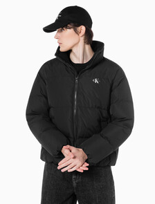 Buy 남녀공용 릴렉스 숏 다운 푸퍼 in color CK BLACK