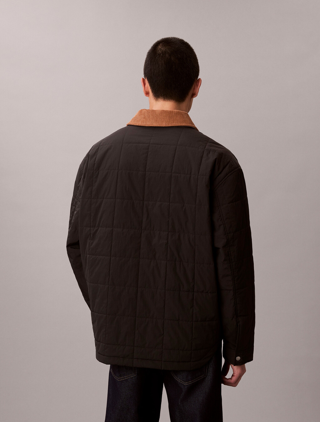 Buy 남성 패디드 나일론 셔츠 자켓 in color PIRATE BLACK