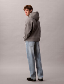 Buy 남성 스탠다드 로고 프리미엄 테리 후디 in color MEDIUM GREY HEATHER