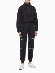 Buy 여성 릴랙스핏 쉐르파 크롭 풀오버 in color BLACK