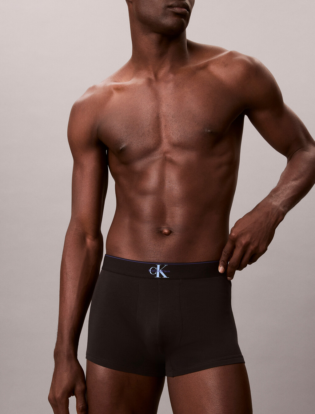 Buy 남성 CK 그래픽 코튼 트렁크 3PK in color Black / Blue / Light Blue