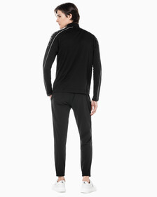 Buy 남성 오버사이즈 우븐 조거 팬츠 in color BLACK