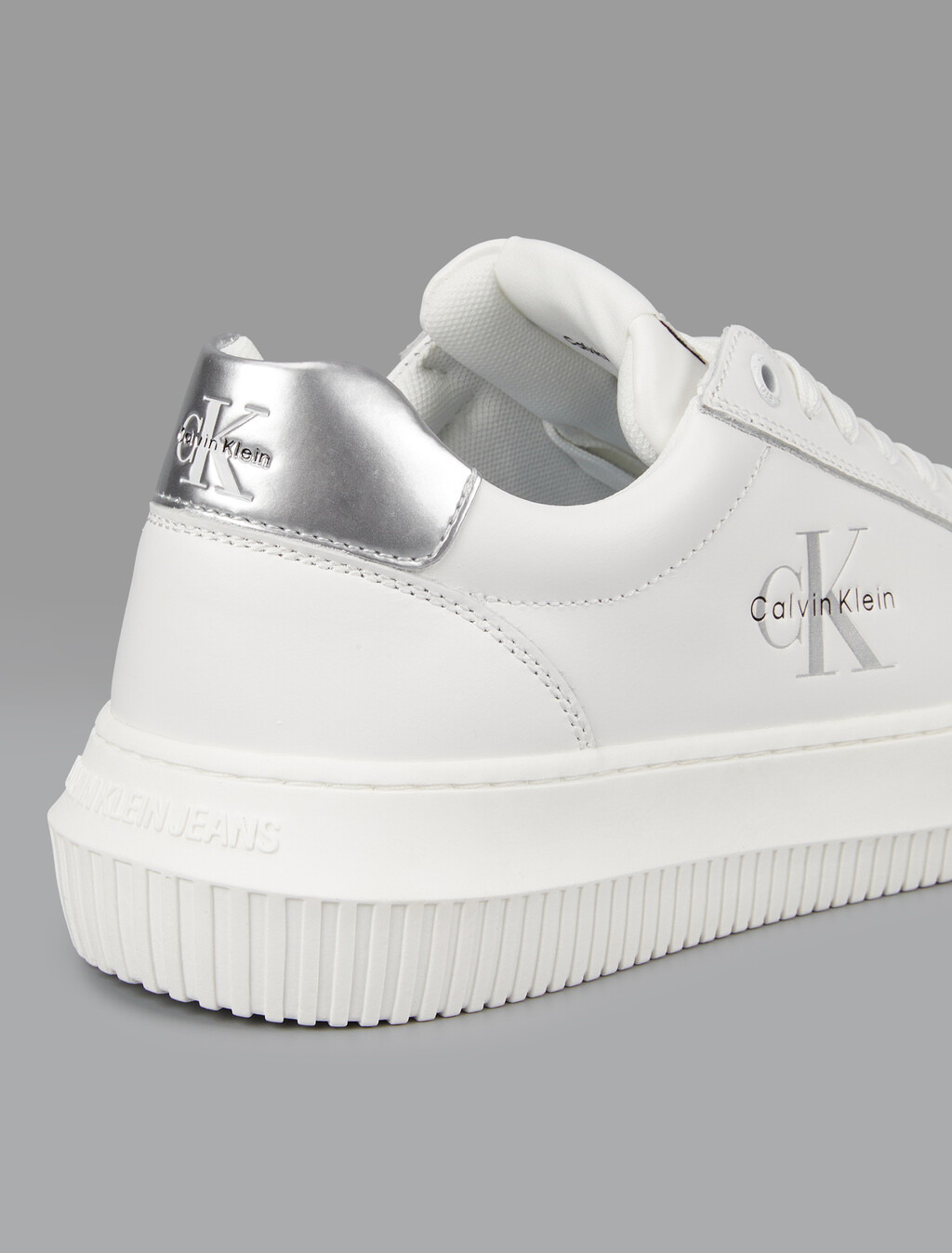 Buy 여성 말모 레더 청키 컵솔 스니커즈 in color WHITE/CIRRUS GREY/BLACK