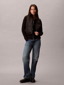 Buy 여성 AOP 로고 자카드 푸퍼 베스트 in color BLACK