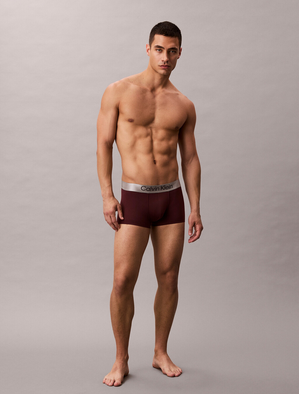 Buy 남성 브러시드 마이크로파이버 스트레치 로우 라이즈 트렁크 in color Dark Pink