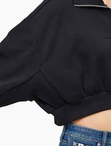 Buy 여성 하프집 엠보스 폴로넥 스웻 in color CK BLACK