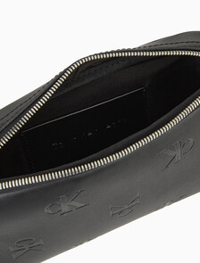 Buy 남성 CKJ AOP 카메라 백 in color BLACK