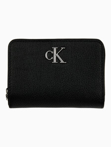 Buy 여성 CKJ 미니멀 모노그램 카드지갑 in color BLACK