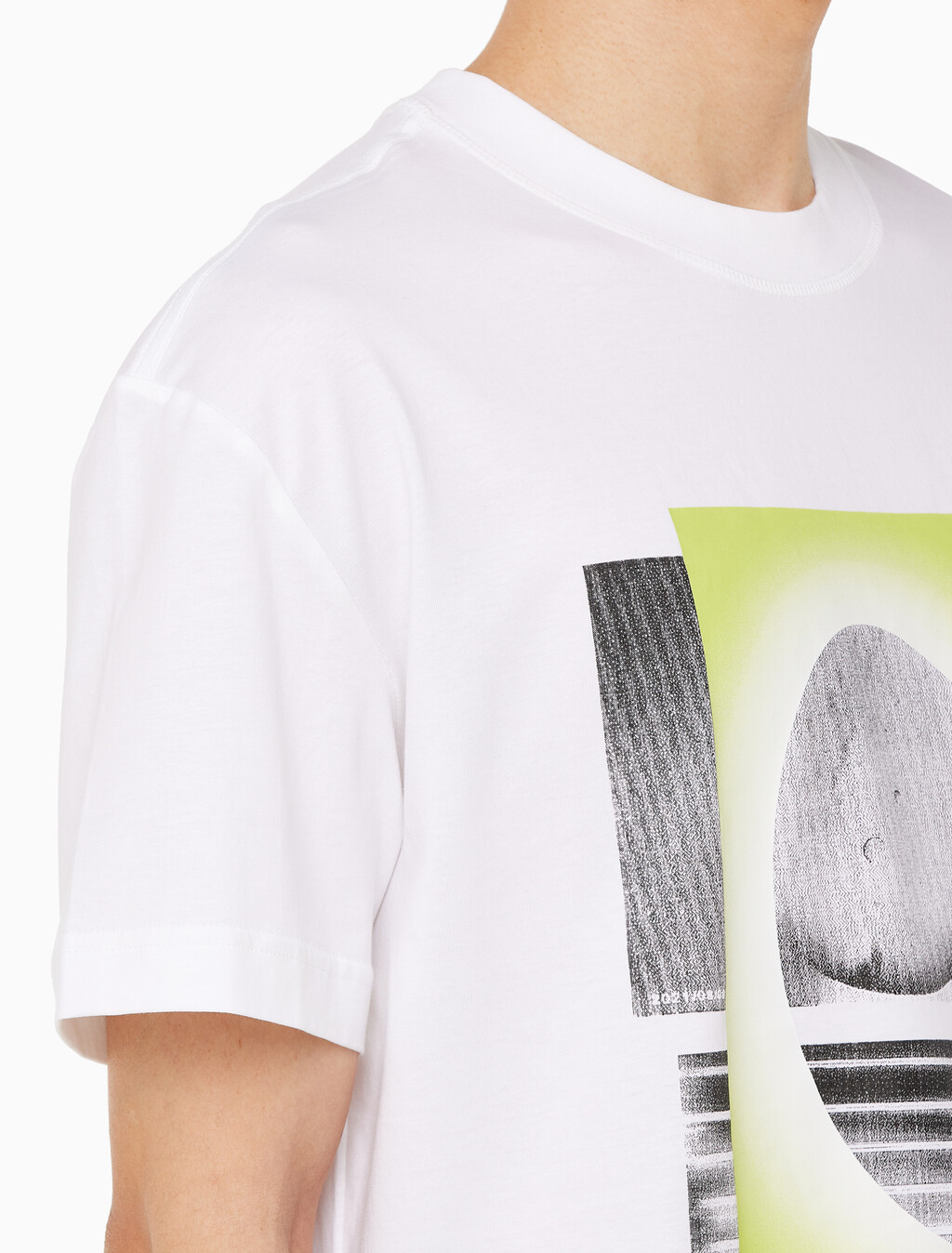 Buy 남성 메타 포토프린트 반팔 티셔츠 in color BRIGHT WHITE