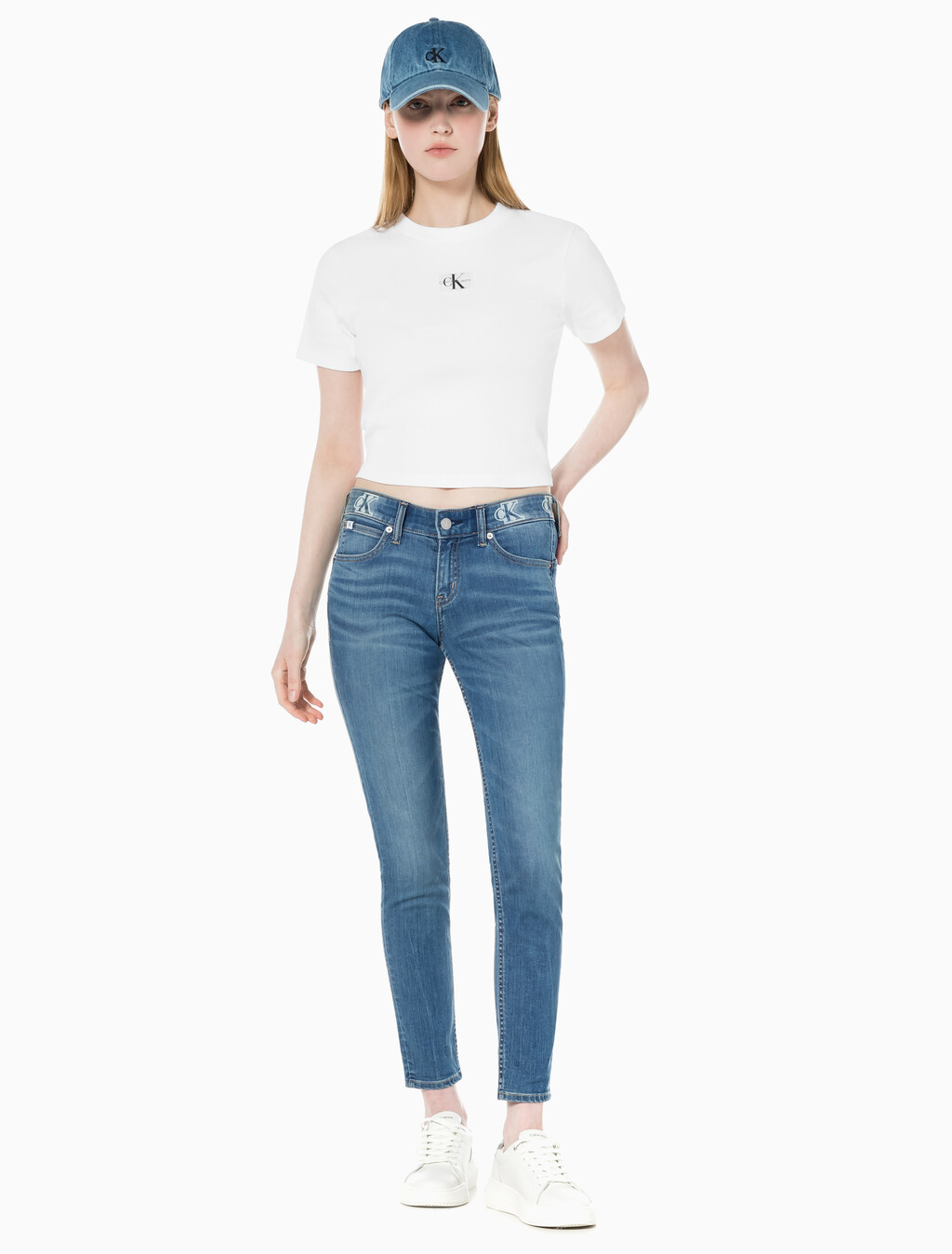 Buy 여성 바디핏 미드블루 앵클 데님 in color MID BLUE BACK EMBRO