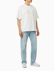 Buy 남성 릴렉스핏 스몰 로고 반팔 티셔츠 in color BRIGHT WHITE