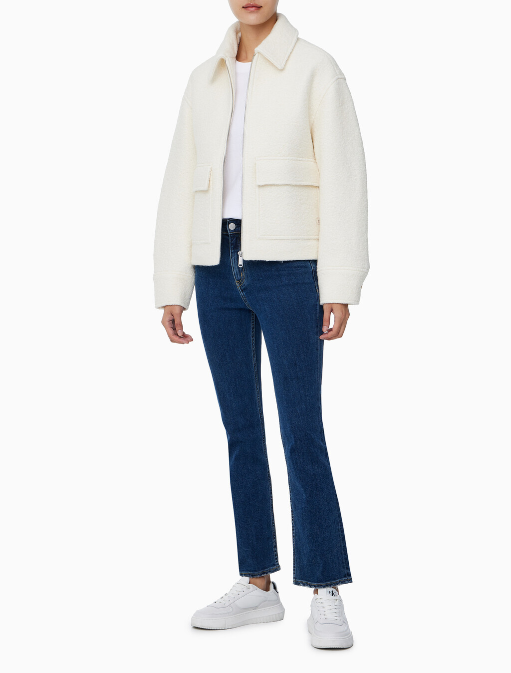 Buy 여성 울 숏자켓 in color WHITE
