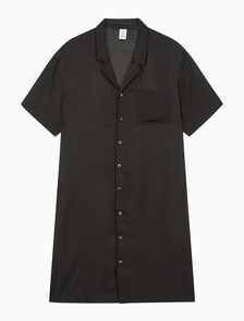 Buy 여성 퓨어쉰 숏 슬리브 나이트셔츠 in color BLACK