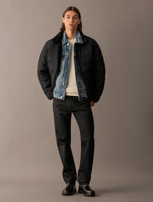 Buy 남성 스탠다드 스트레이트핏 블랙 데님 in color WASHED BLACK LOGO LACE