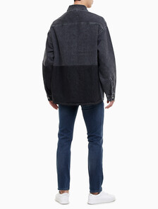 Buy 남성 오버사이즈 유틸리티 블랙 데님 셔츠 재킷 in color GREY STEPPED RELEASE HEM