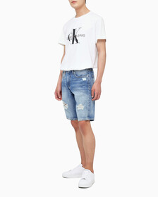 Buy 남성 레귤러핏 디스트로이드 라이트블루 데님 쇼츠 in color 028A CHALKY BLU