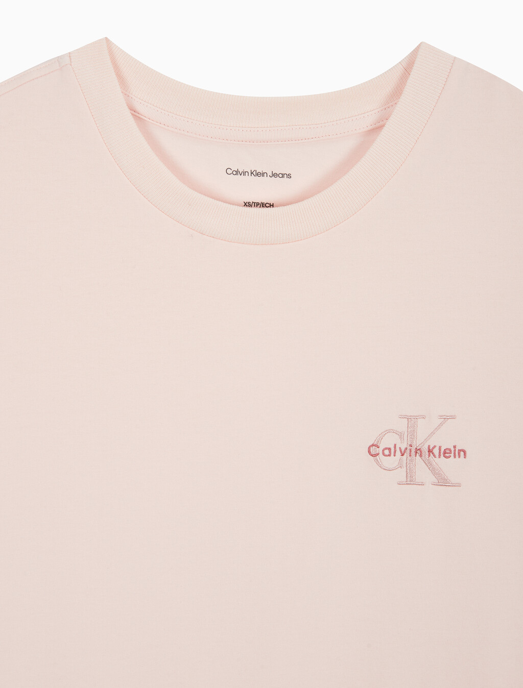 Buy 여성 레귤러핏 스몰 모노그램 로고 반팔 티셔츠 in color LIGHT PINK