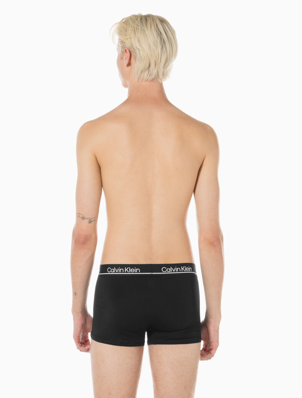 Buy 남성 CK 마이크로 플러스 로우 라이즈 드로즈 3PK in color SILVER/NAVY/BLACK