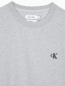 Buy 남성 릴렉스핏 아카이브 로고 반팔 티셔츠 in color HEROIC GREY HEATHER