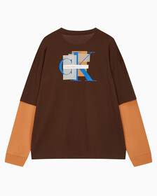 Buy 남성 롱슬리브 패션 레이어드 티 in color DARK BROWN