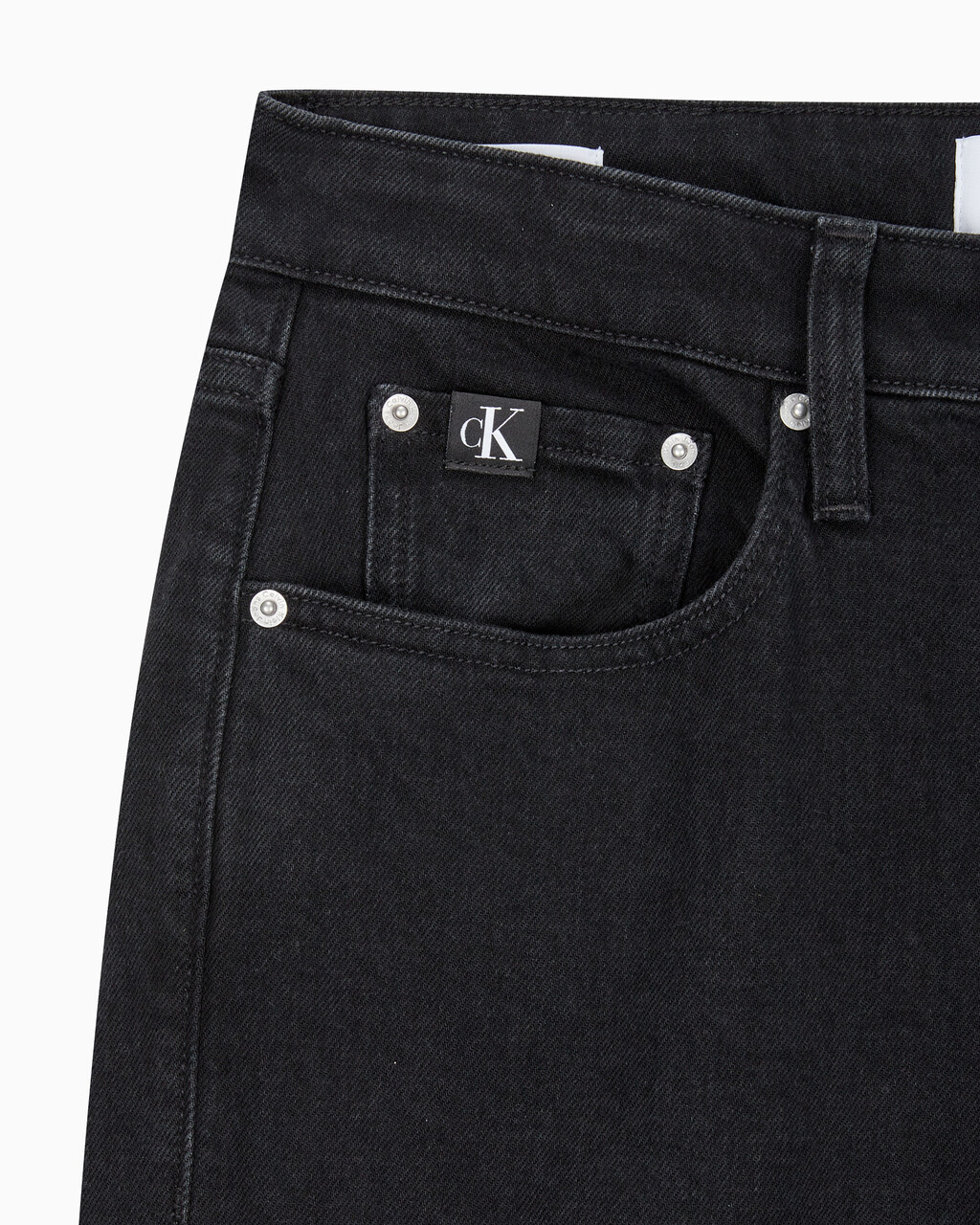 Buy 남성 블랙 90s 스트레이트핏 데님 in color WASHED BLACK LOGO LACE