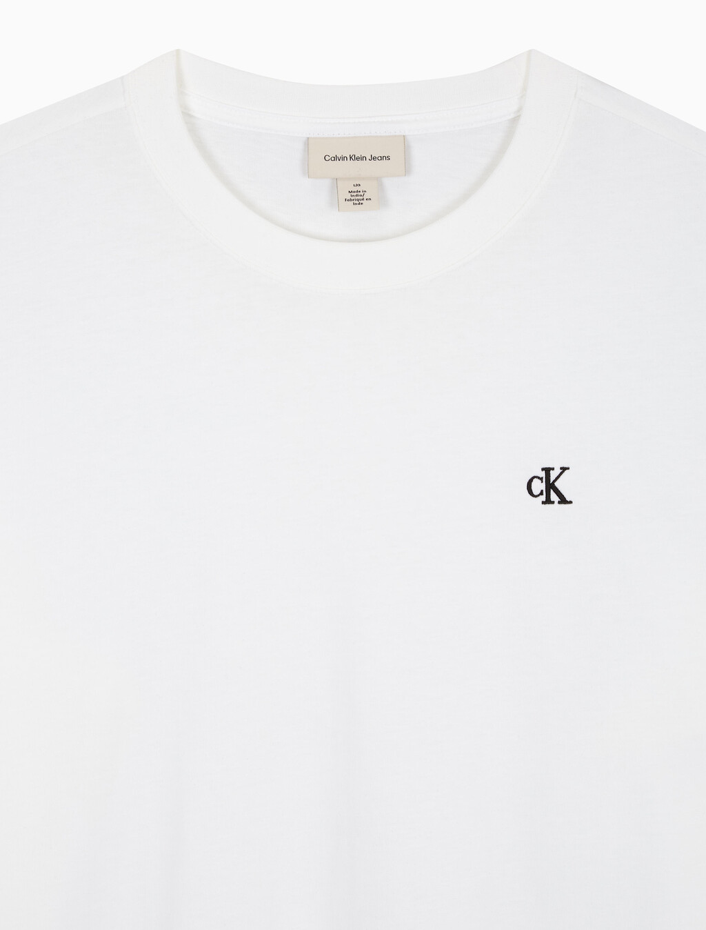 Buy 남성 이지핏 아카이브 로고 긴팔 티셔츠 in color BRIGHT WHITE
