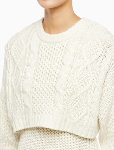 Buy 여성 케이블 스웨터 드레스 in color WHITE