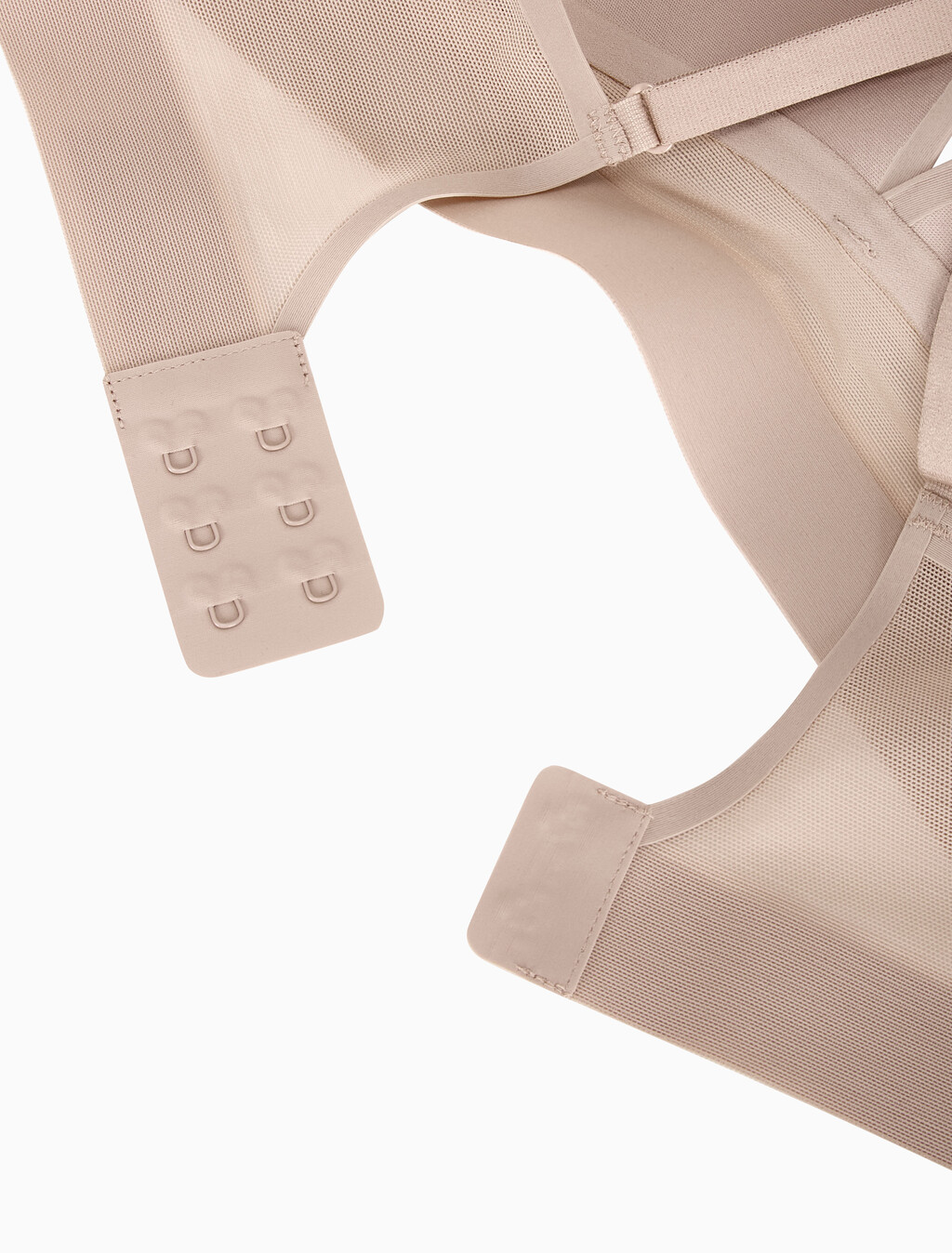 Buy 여성 인비져블 NSE 메쉬 트라이앵글 in color CEDAR