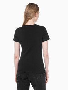 Buy 여성 인스티튜셔널 슬림핏 반팔 티셔츠 in color CK BLACK