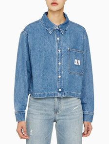 Buy 여성 크롭 대드핏 데님 셔츠 in color CHALKY BLUE