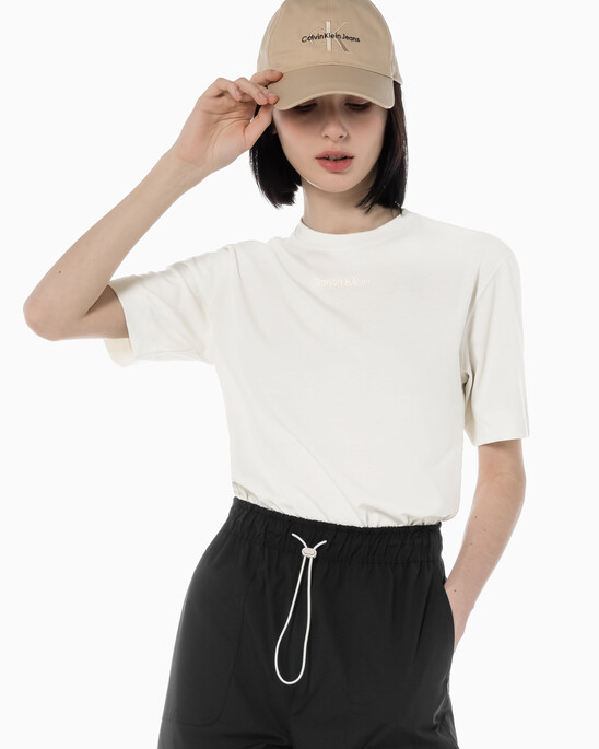 여성 릴렉스 핏 에센셜 반팔 티셔츠